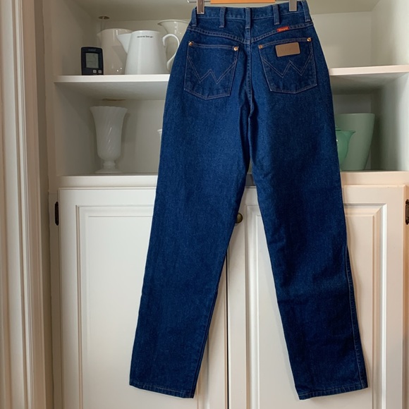Vintage 80’s WRANGLER High Waist Jeans Size 7/8 x 32 Blue Denim. - Picture 3 of 15